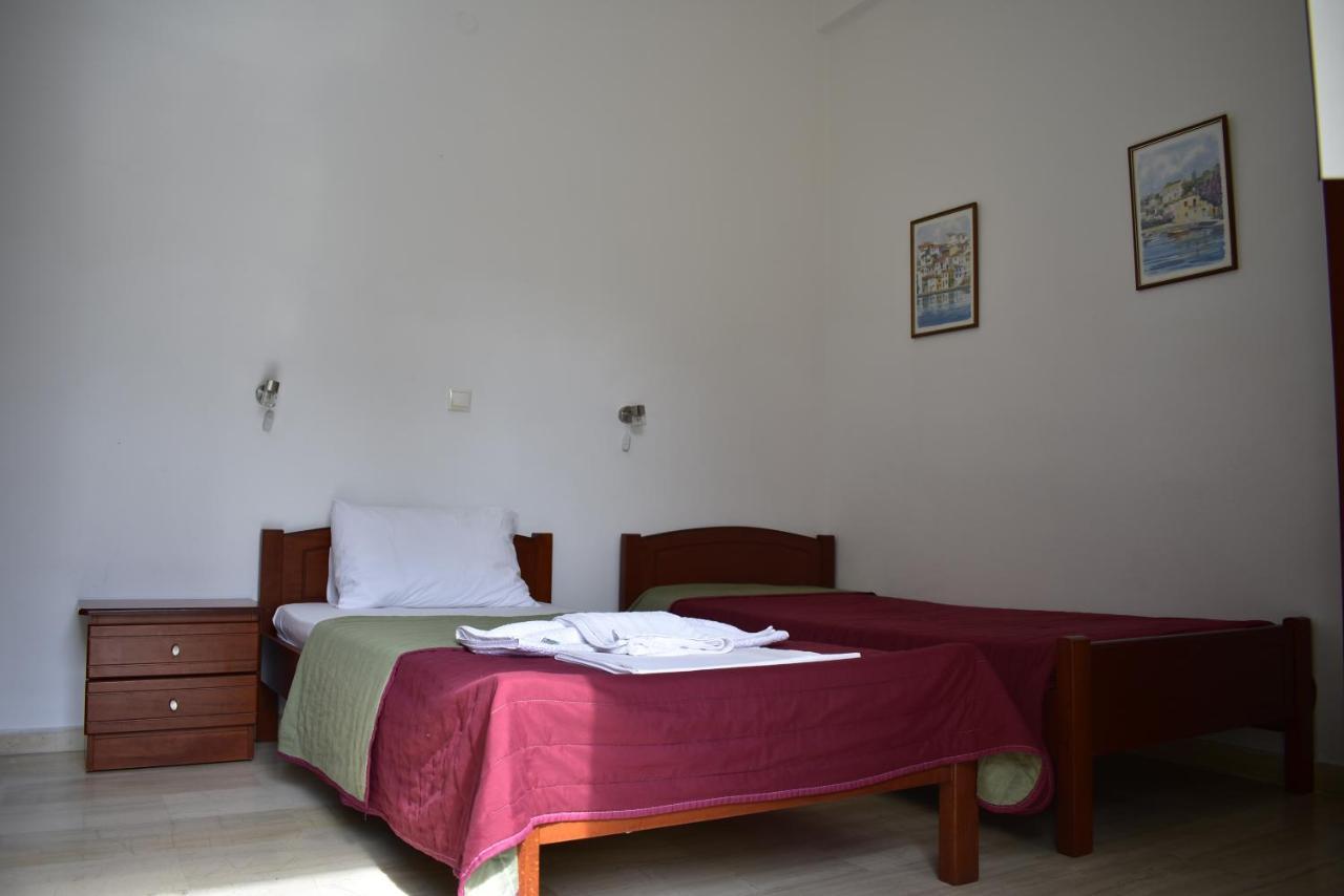 Michalis Place Apartments Vasilikí Exteriör bild